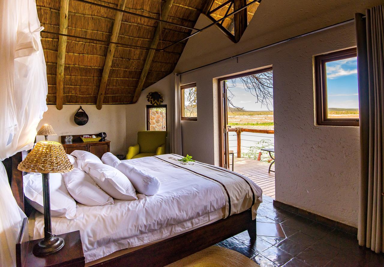 Tau Game Lodge Madikwe Game Reserve Zewnętrze zdjęcie