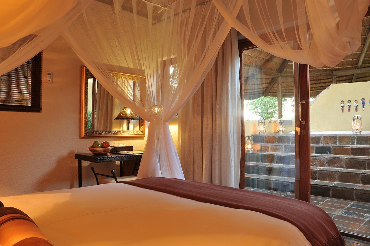 Tau Game Lodge Madikwe Game Reserve Zewnętrze zdjęcie