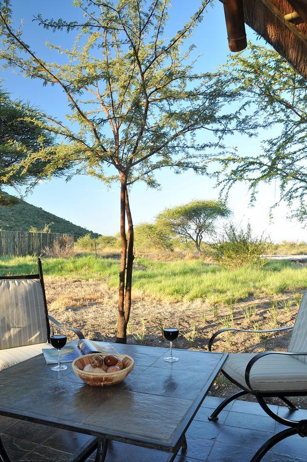 Tau Game Lodge Madikwe Game Reserve Zewnętrze zdjęcie