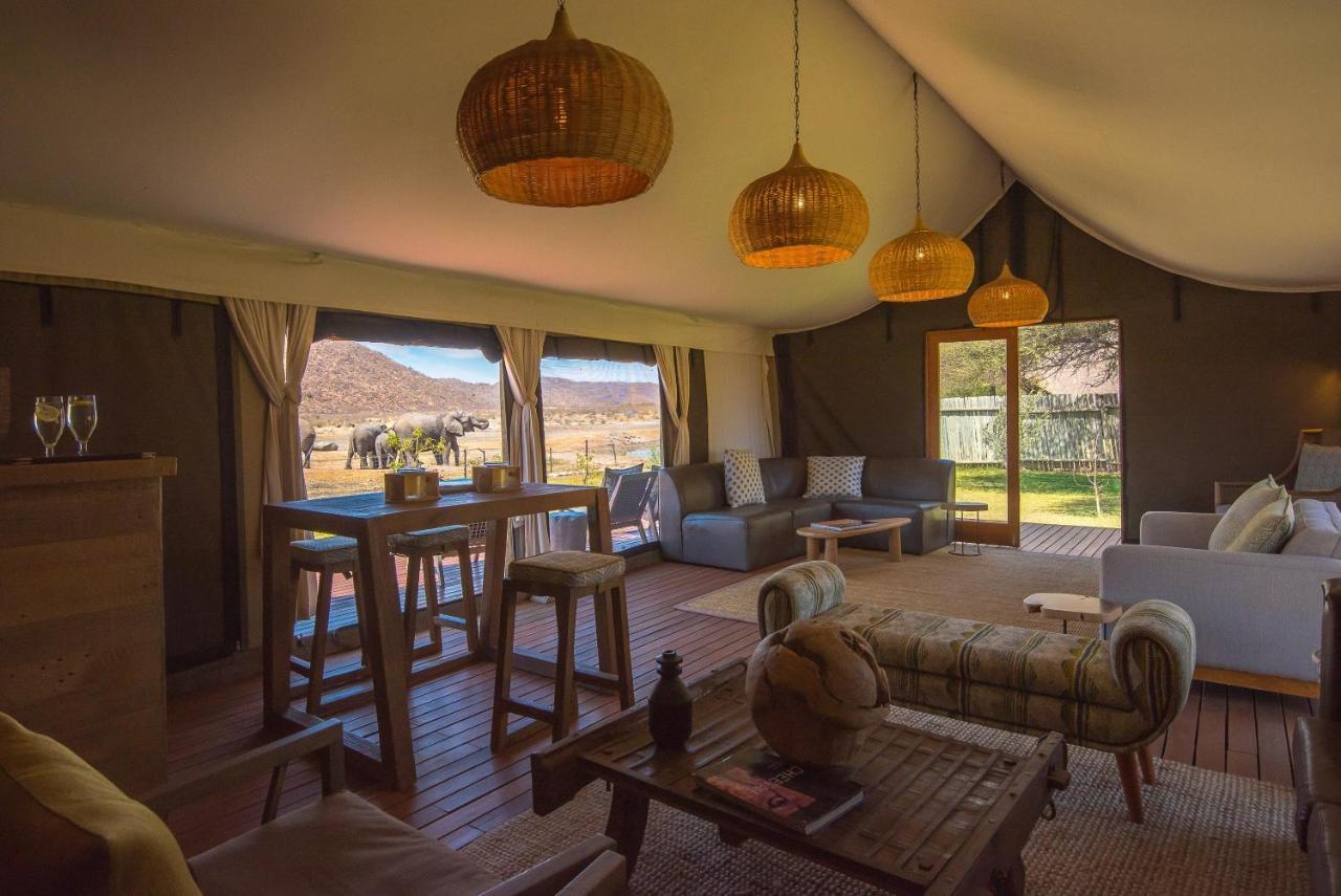 Tau Game Lodge Madikwe Game Reserve Zewnętrze zdjęcie